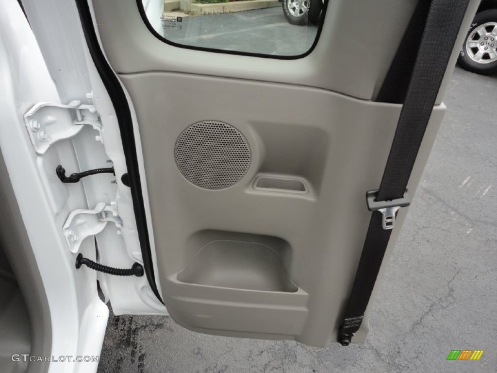 2008 Isuzu i-Series Truck i-290 S Extended Cab Medium Pewter Door Panel Photo #51977531