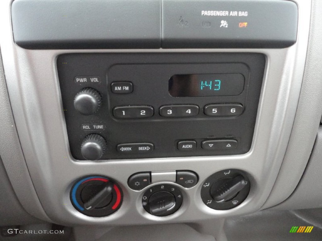 2008 Isuzu i-Series Truck i-290 S Extended Cab Controls Photo #51977582