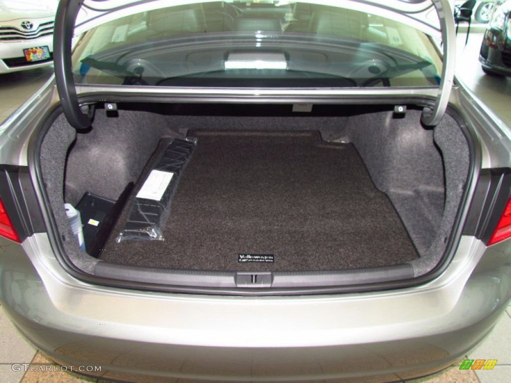 2012 Volkswagen Passat 2.5L SE Trunk Photo #51978851