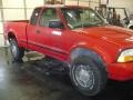 2002 Fire Red GMC Sonoma SLS Extended Cab 4x4  photo #5