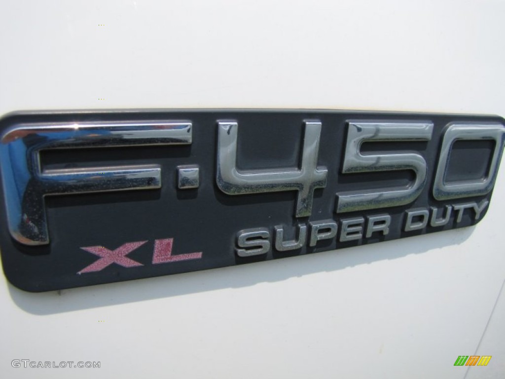 2003 Ford F450 Super Duty XL Supercab Chassis Stake Truck Marks and Logos Photo #51980606