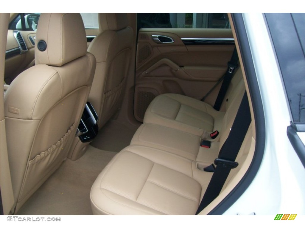 Luxor Beige Interior 2012 Porsche Cayenne S Hybrid Photo #51980690