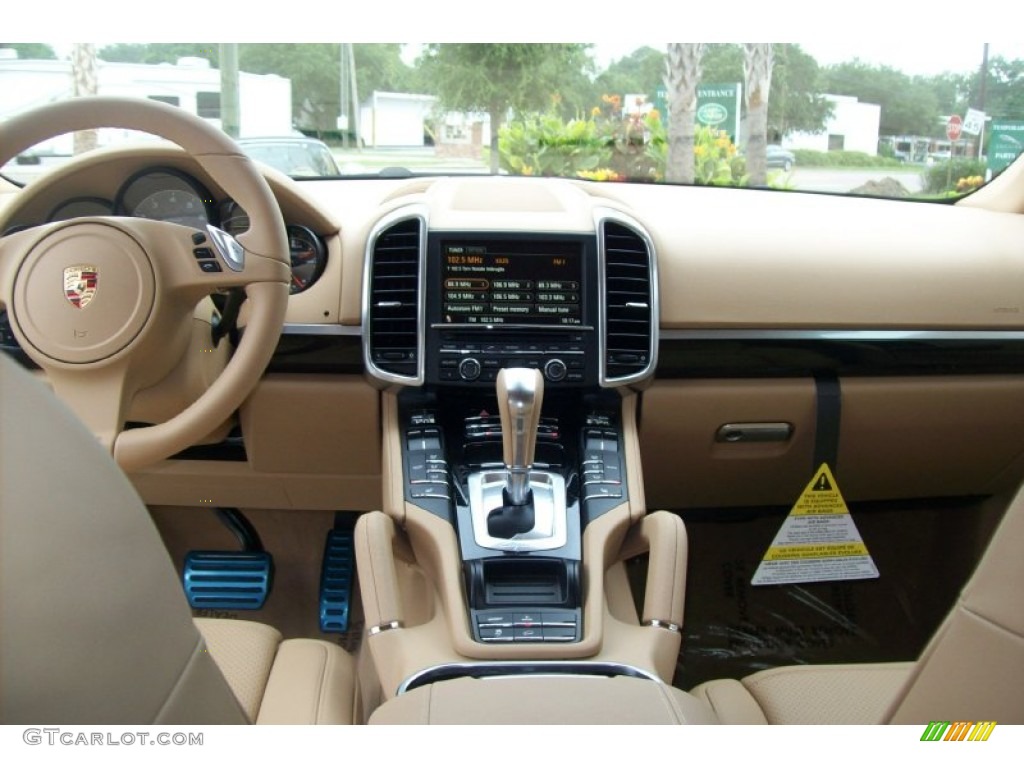 2012 Porsche Cayenne S Hybrid Luxor Beige Dashboard Photo #51980696