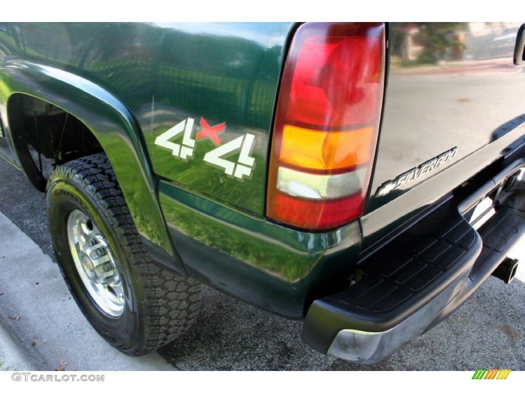 2001 Silverado 2500HD LT Crew Cab 4x4 - Forest Green Metallic / Tan photo #23