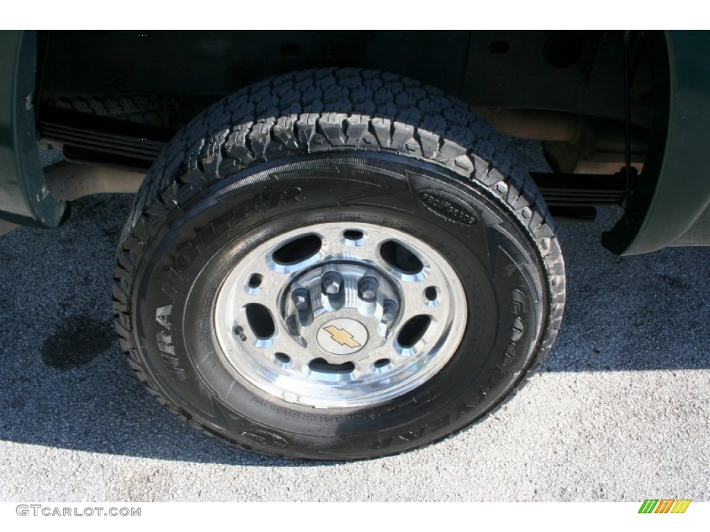 2001 Chevrolet Silverado 2500HD LT Crew Cab 4x4 Wheel Photo #51981518