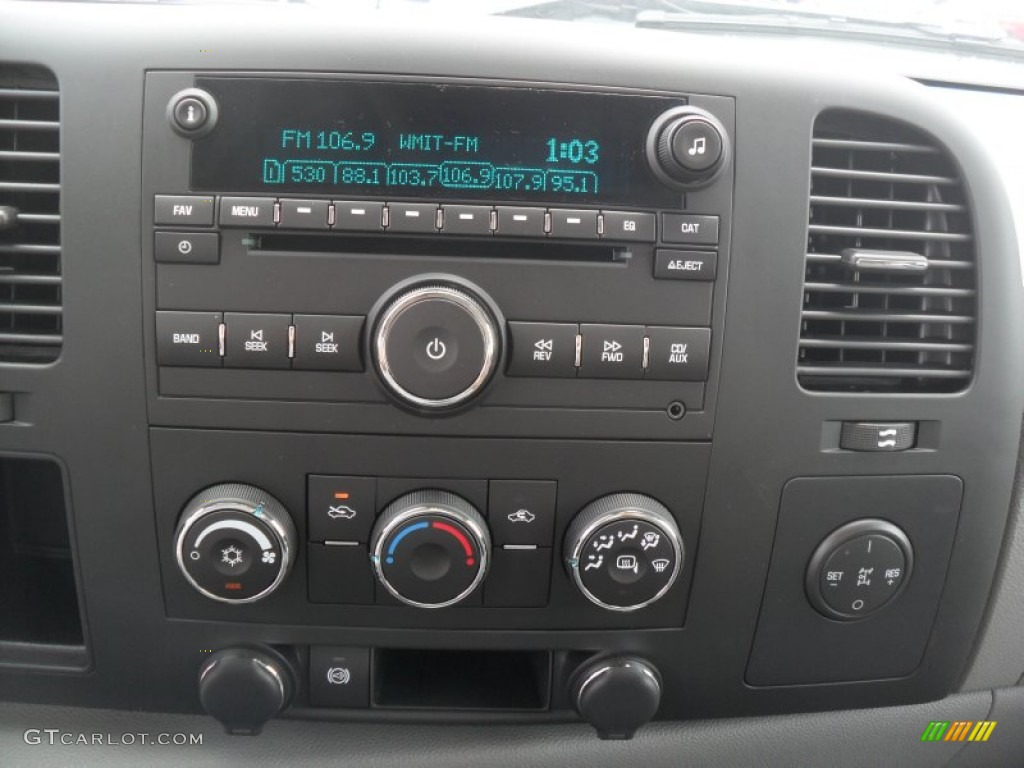 2011 Chevrolet Silverado 3500HD Crew Cab 4x4 Chassis Commercial Controls Photo #51982184
