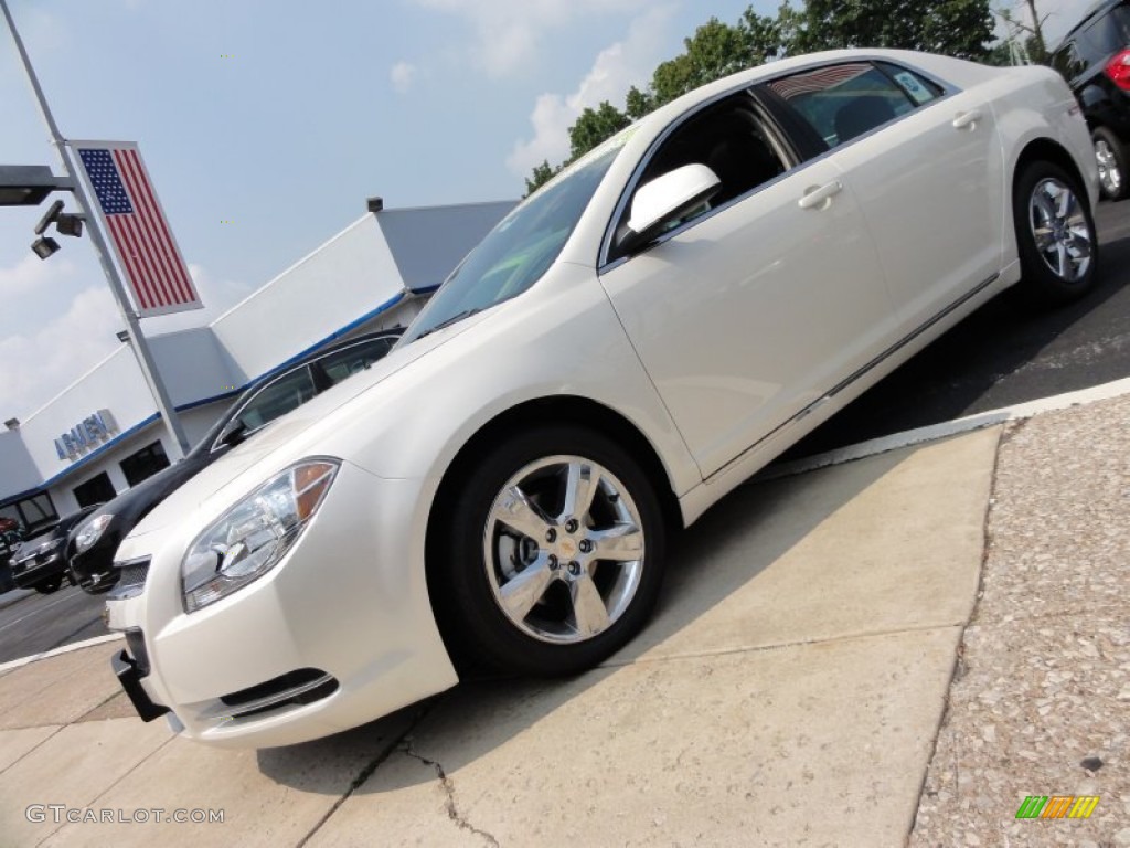 2011 Malibu LT - White Diamond Tricoat / Ebony photo #1