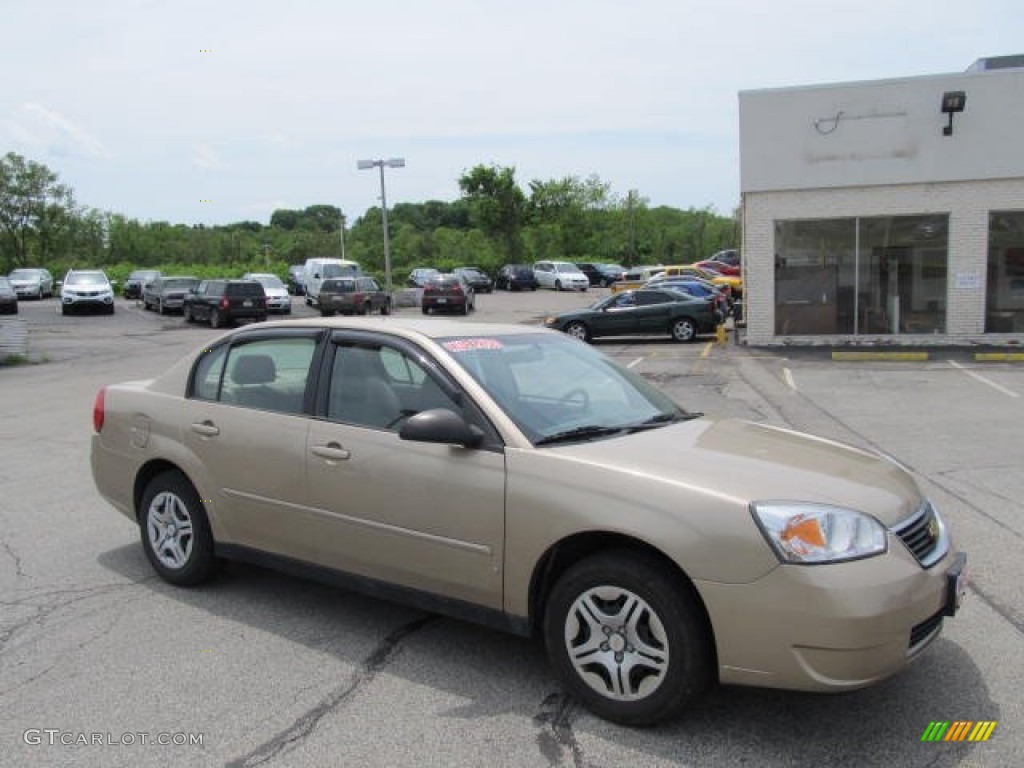 2007 Malibu LS Sedan - Sandstone Metallic / Cashmere Beige photo #1