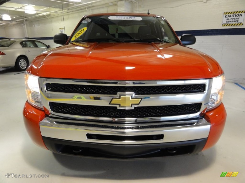 2009 Silverado 1500 LT Extended Cab 4x4 - Victory Red / Dark Titanium photo #3