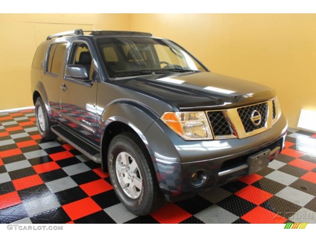 Silverton Blue Pearl Nissan Pathfinder