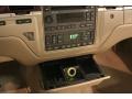 Light Camel Controls Photo for 2007 Lincoln Town Car #51993179