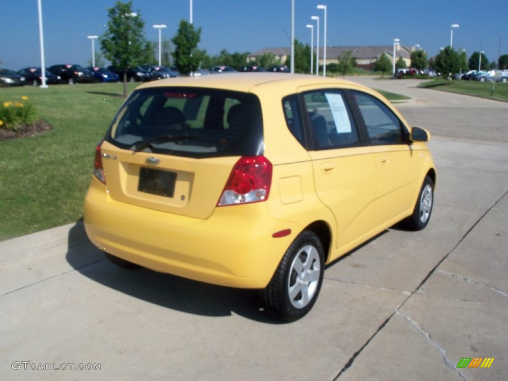 2005 Aveo LS Hatchback - Summer Yellow / Gray photo #7