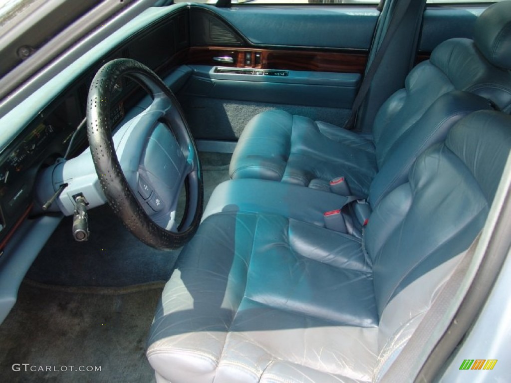 Medium Gray Interior 1997 Buick LeSabre Custom Photo #51998610
