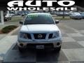 Avalanche White - Frontier SE Crew Cab Photo No. 2