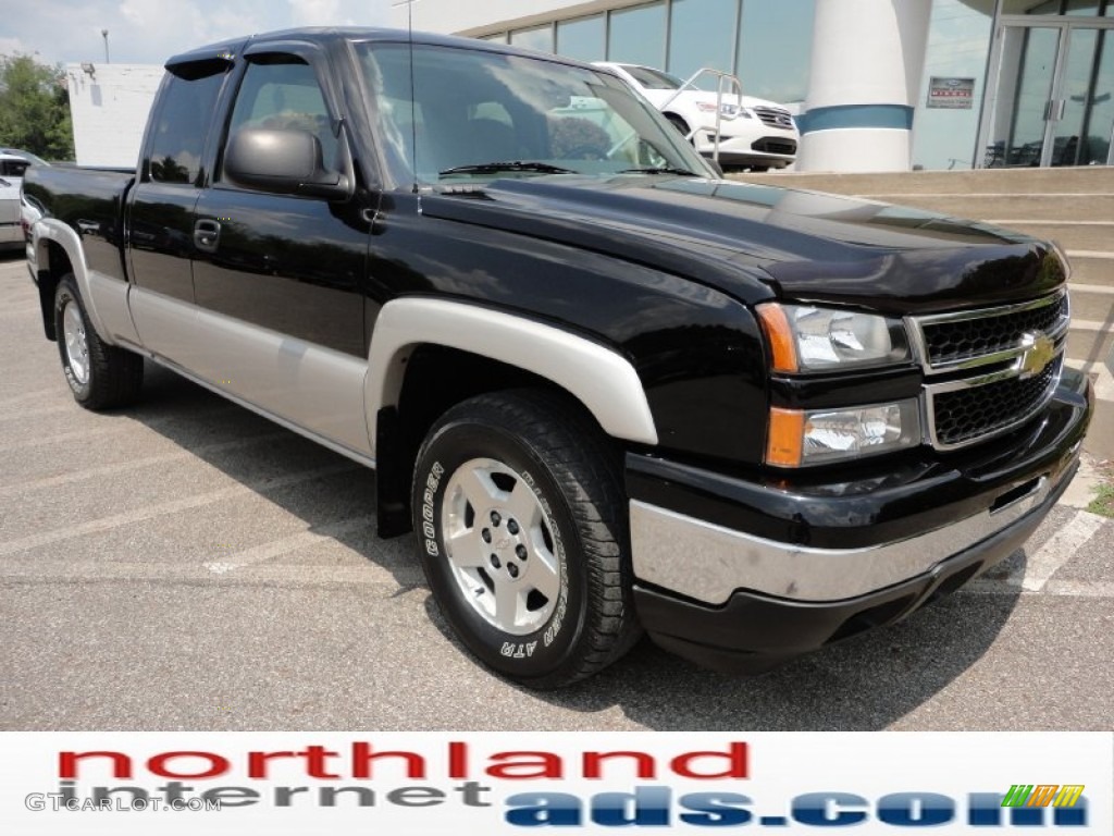 2006 Silverado 1500 Z71 Extended Cab 4x4 - Black / Medium Gray photo #8