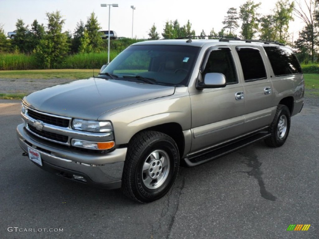 2003 Suburban 1500 LT 4x4 - Light Pewter Metallic / Gray/Dark Charcoal photo #1