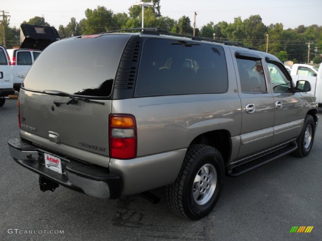 2003 Suburban 1500 LT 4x4 - Light Pewter Metallic / Gray/Dark Charcoal photo #4