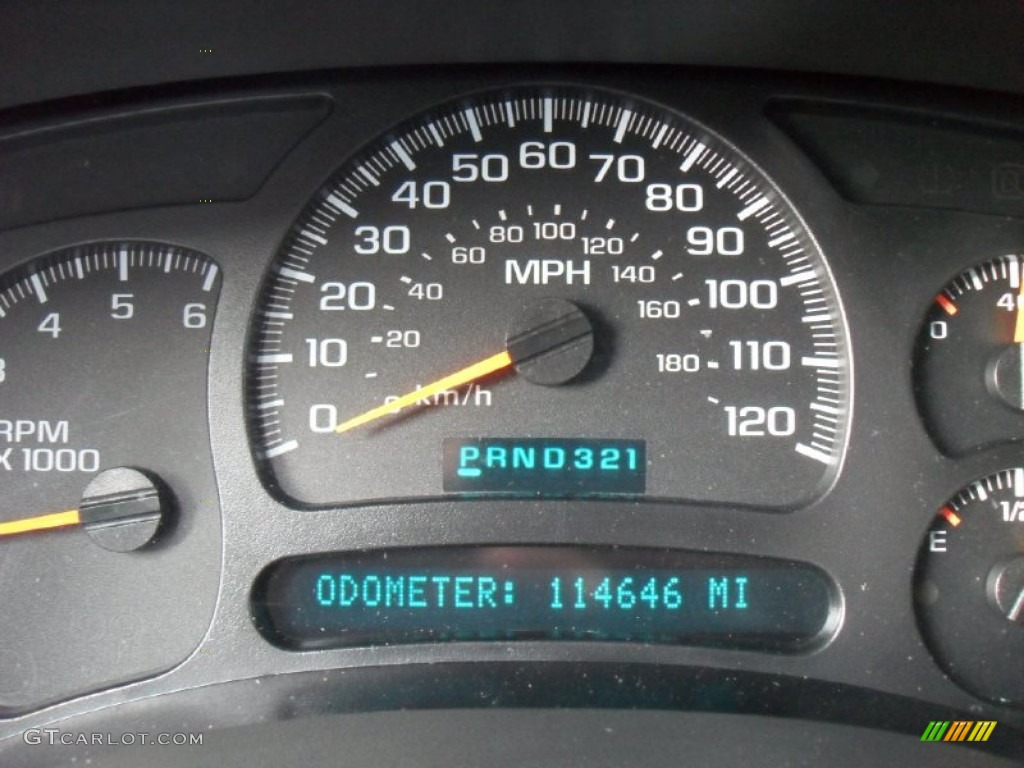 2003 Suburban 1500 LT 4x4 - Light Pewter Metallic / Gray/Dark Charcoal photo #14