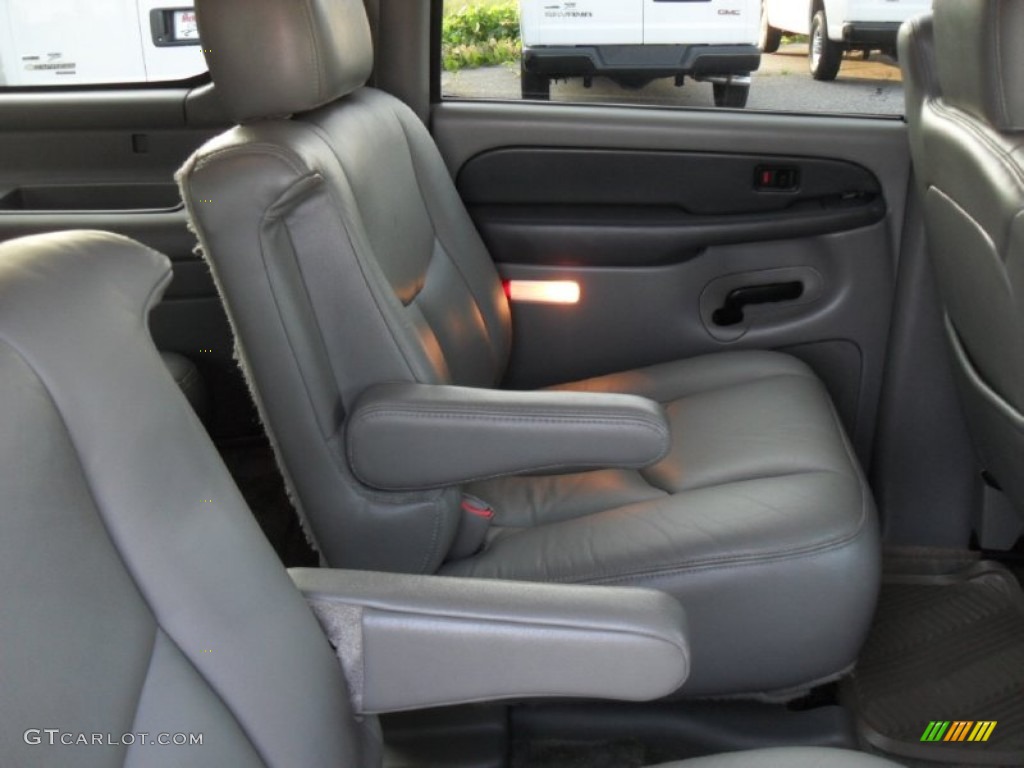 2003 Suburban 1500 LT 4x4 - Light Pewter Metallic / Gray/Dark Charcoal photo #19