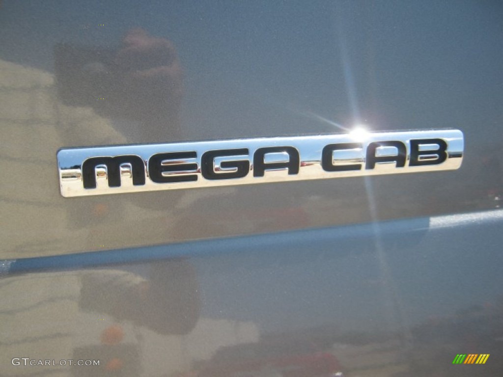2006 Dodge Ram 2500 SLT Mega Cab Marks and Logos Photo #52002411