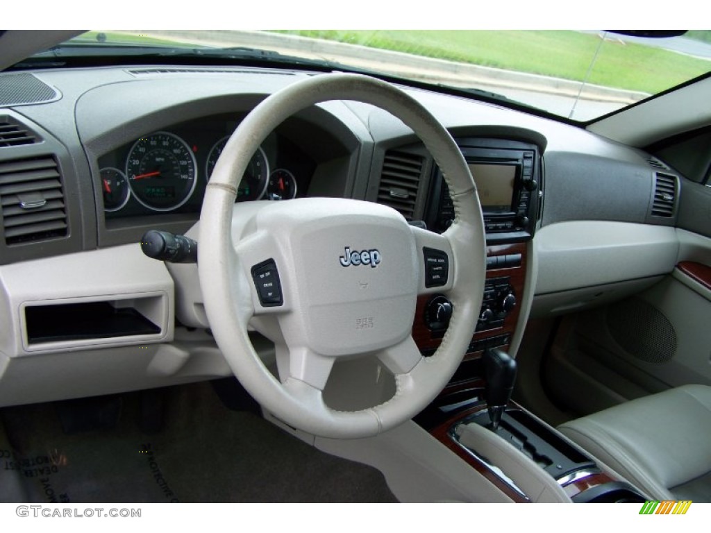 2005 Grand Cherokee Limited - Dark Khaki Pearl / Medium Slate Gray photo #14