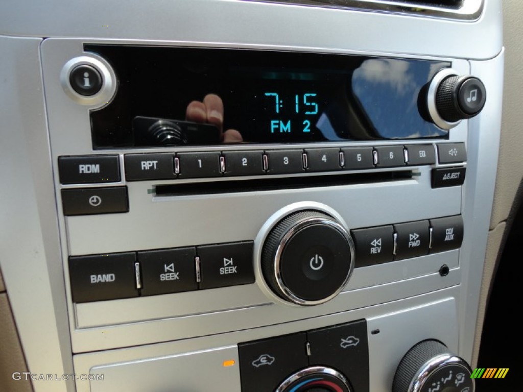 2011 Chevrolet Malibu LS Controls Photo #52005984