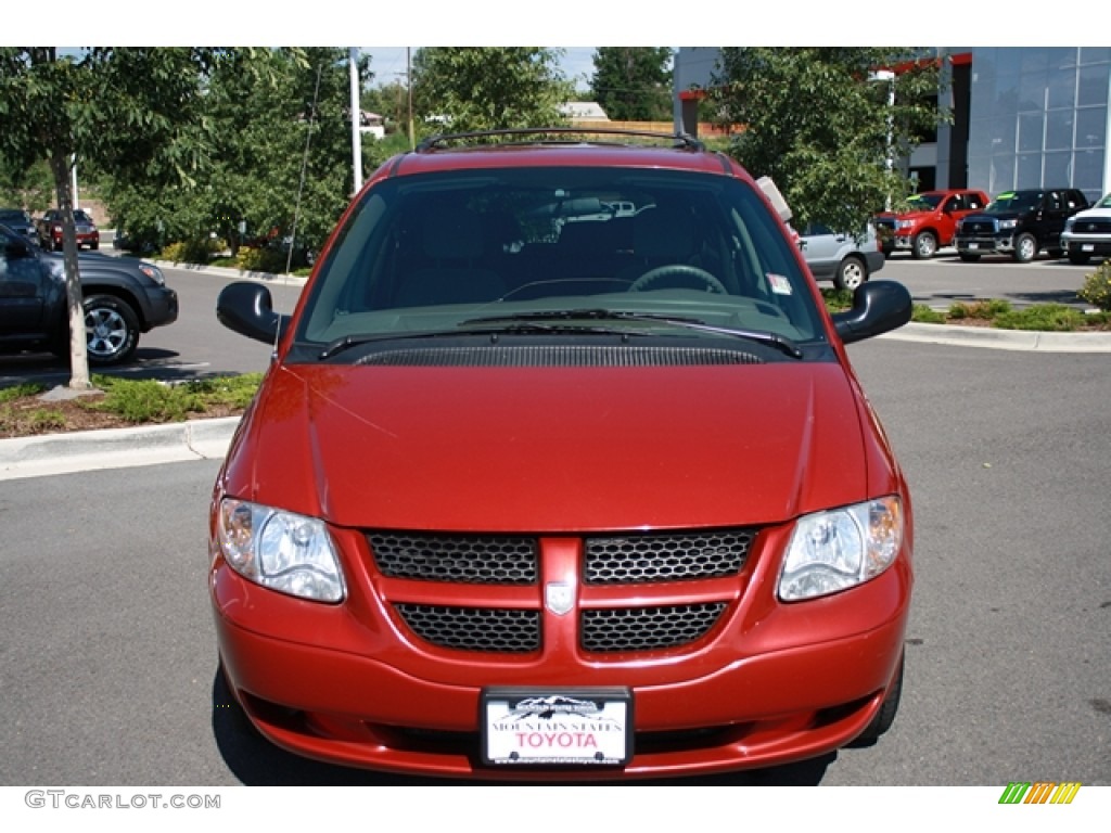 2003 Grand Caravan SE - Inferno Red Tinted Pearl / Taupe photo #6