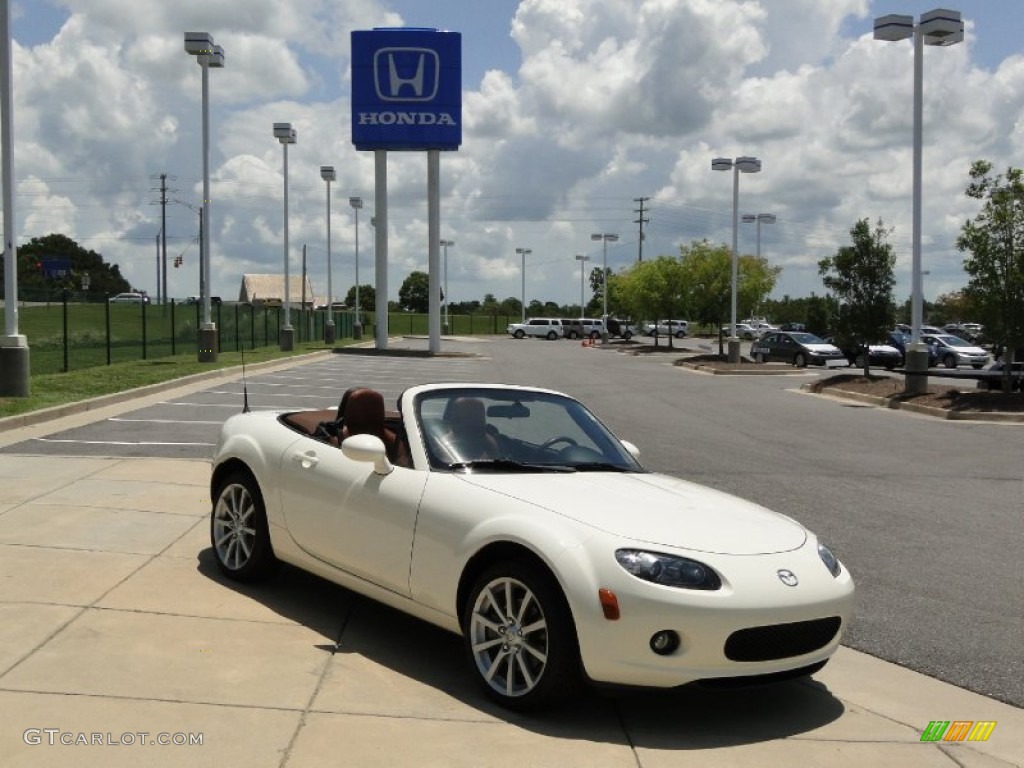 Marble White 2006 Mazda MX-5 Miata Grand Touring Roadster Exterior Photo #52008438