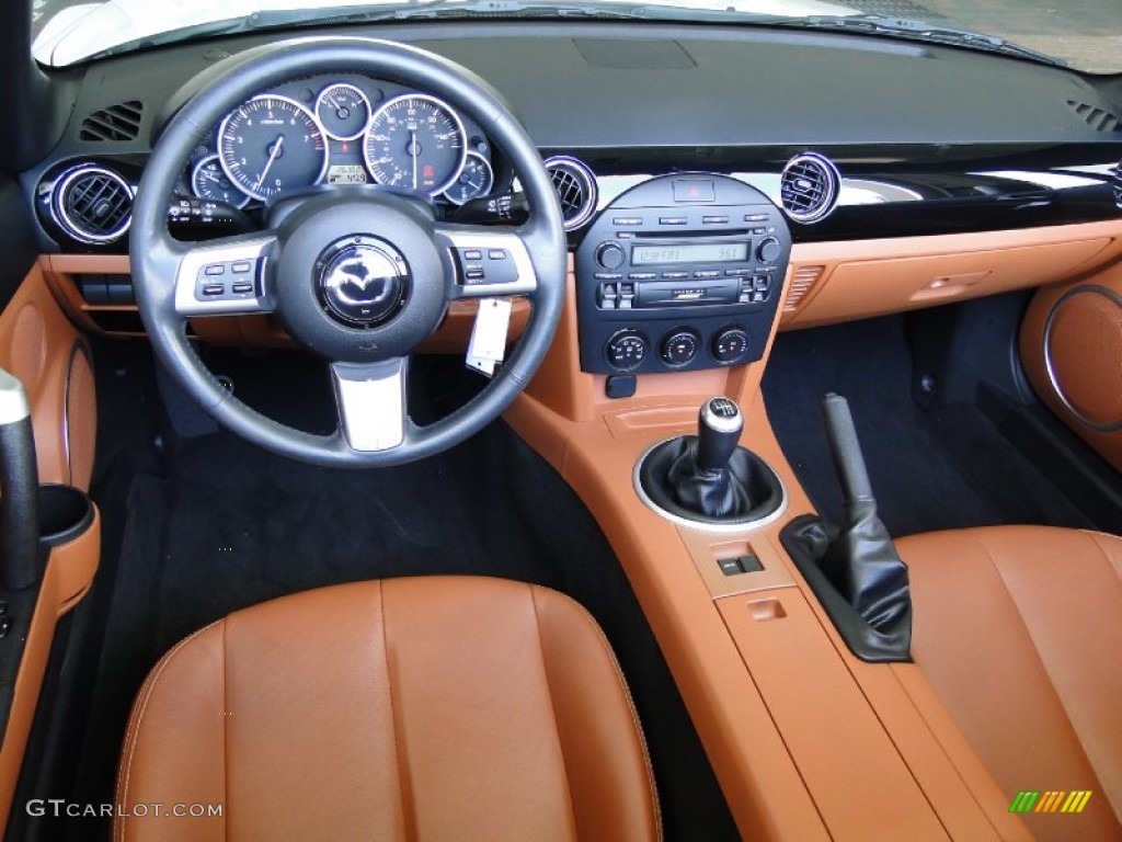 2006 Mazda MX-5 Miata Grand Touring Roadster Tan Dashboard Photo #52008696