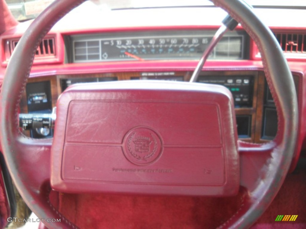 1992 Cadillac DeVille Sedan Red Steering Wheel Photo #52012224