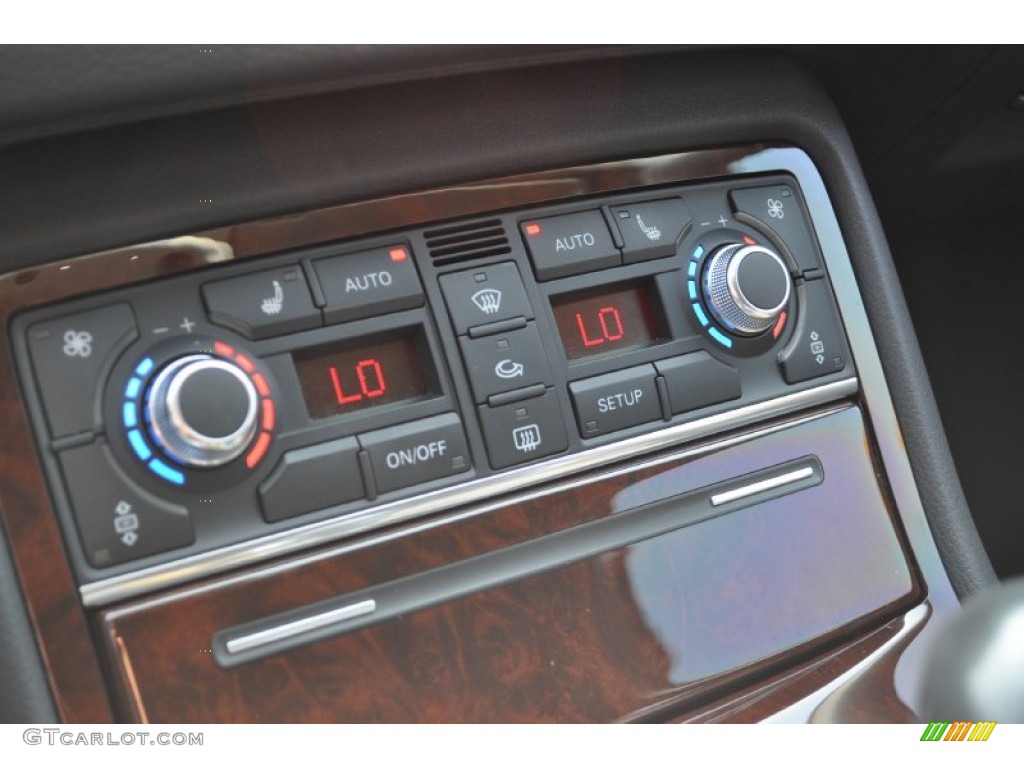 2009 Audi A8 L 4.2 quattro Controls Photo #52012878