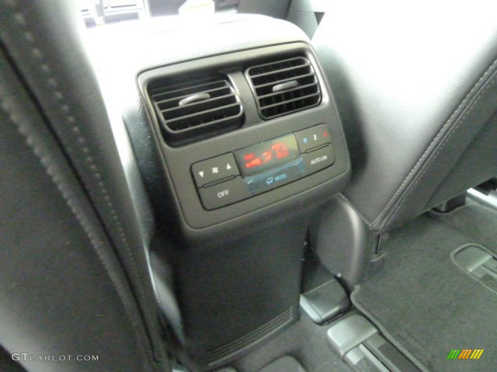 2011 Mazda CX-9 Touring AWD Controls Photo #52016019