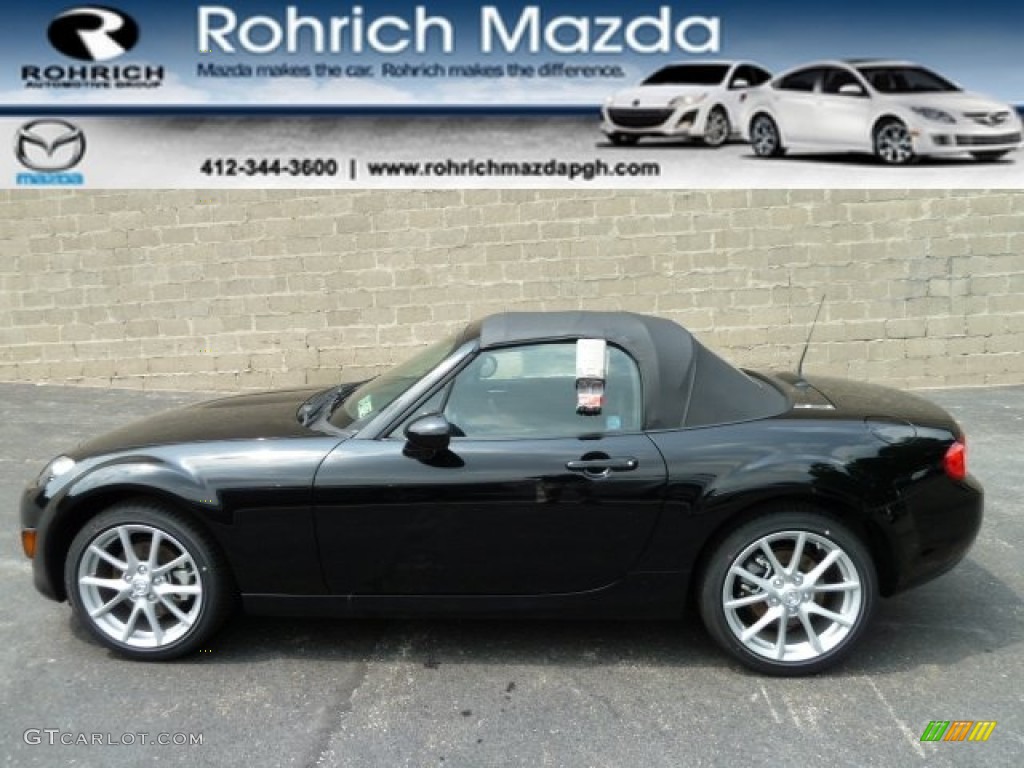 Brilliant Black Mazda MX-5 Miata