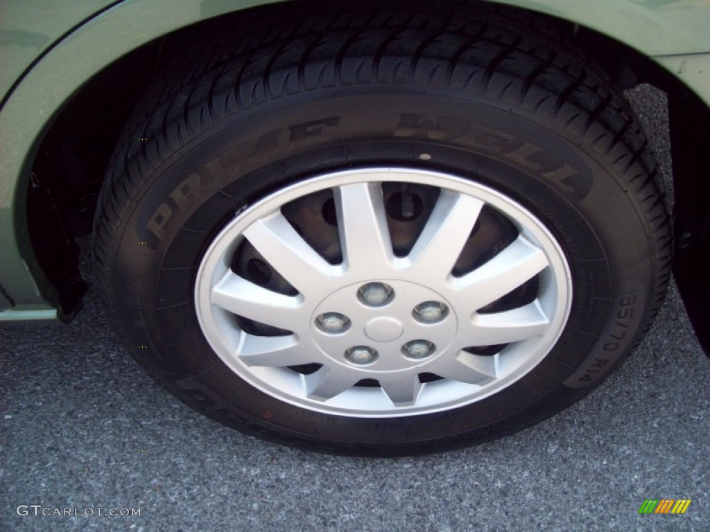 2003 Honda Civic LX Sedan Wheel Photo #52016649