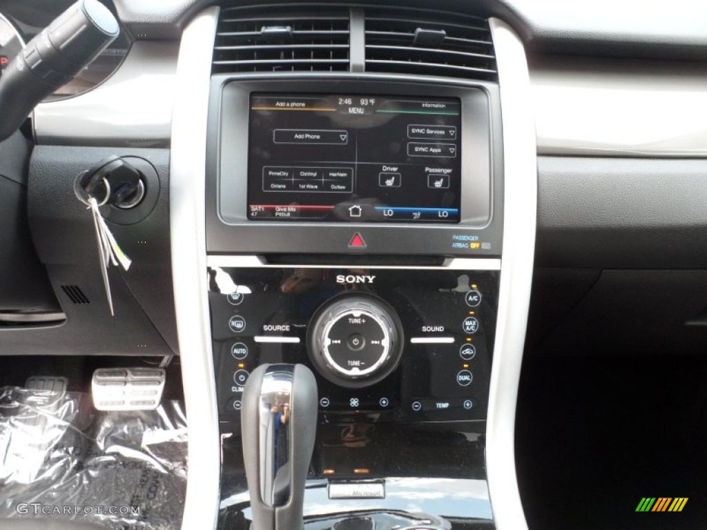2011 Ford Edge Sport Controls Photo #52016955