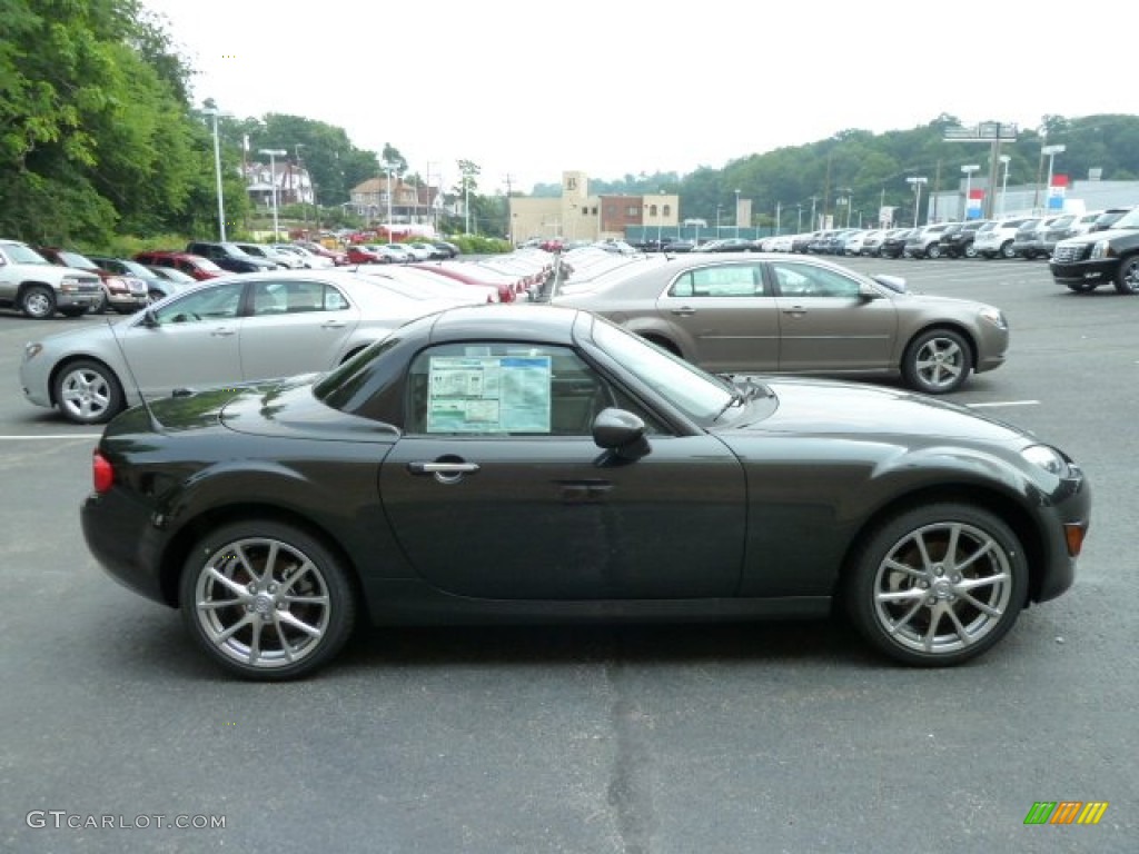 2011 MX-5 Miata Grand Touring Hard Top Roadster - Sparkling Black Mica / Dune Beige photo #5