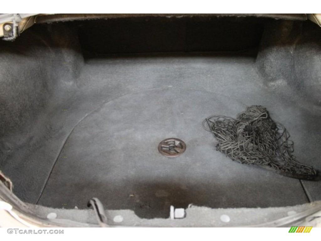 1999 Dodge Intrepid ES Trunk Photo #52019802