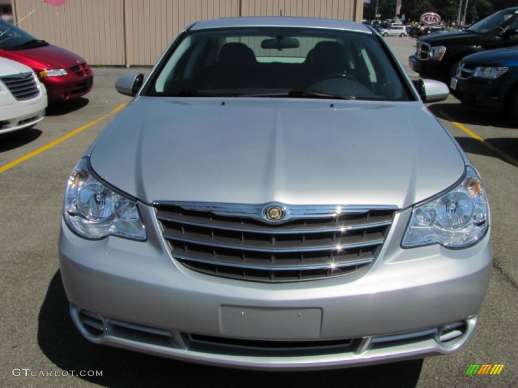 2010 Sebring Limited Sedan - Bright Silver Metallic / Dark Slate Gray photo #21