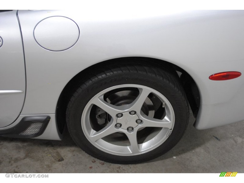 2001 Chevrolet Corvette Convertible Wheel Photo #52021550