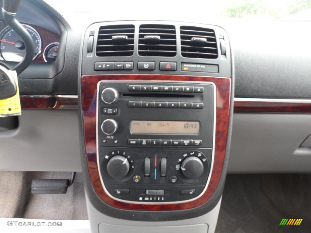 2006 Buick Terraza CXL Controls Photo #52024065