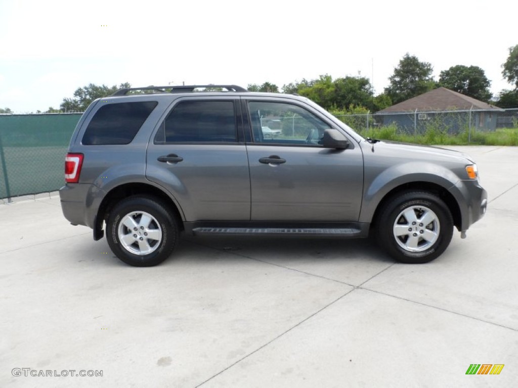 2009 Escape XLT V6 4WD - Sterling Grey Metallic / Charcoal photo #2