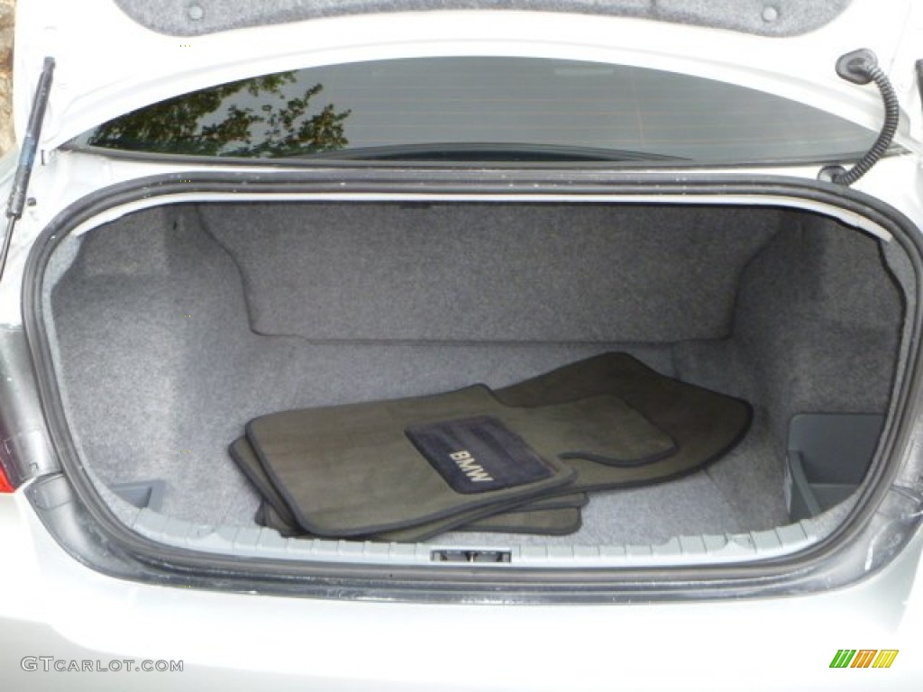 2010 BMW 3 Series 335d Sedan Trunk Photo #52026453