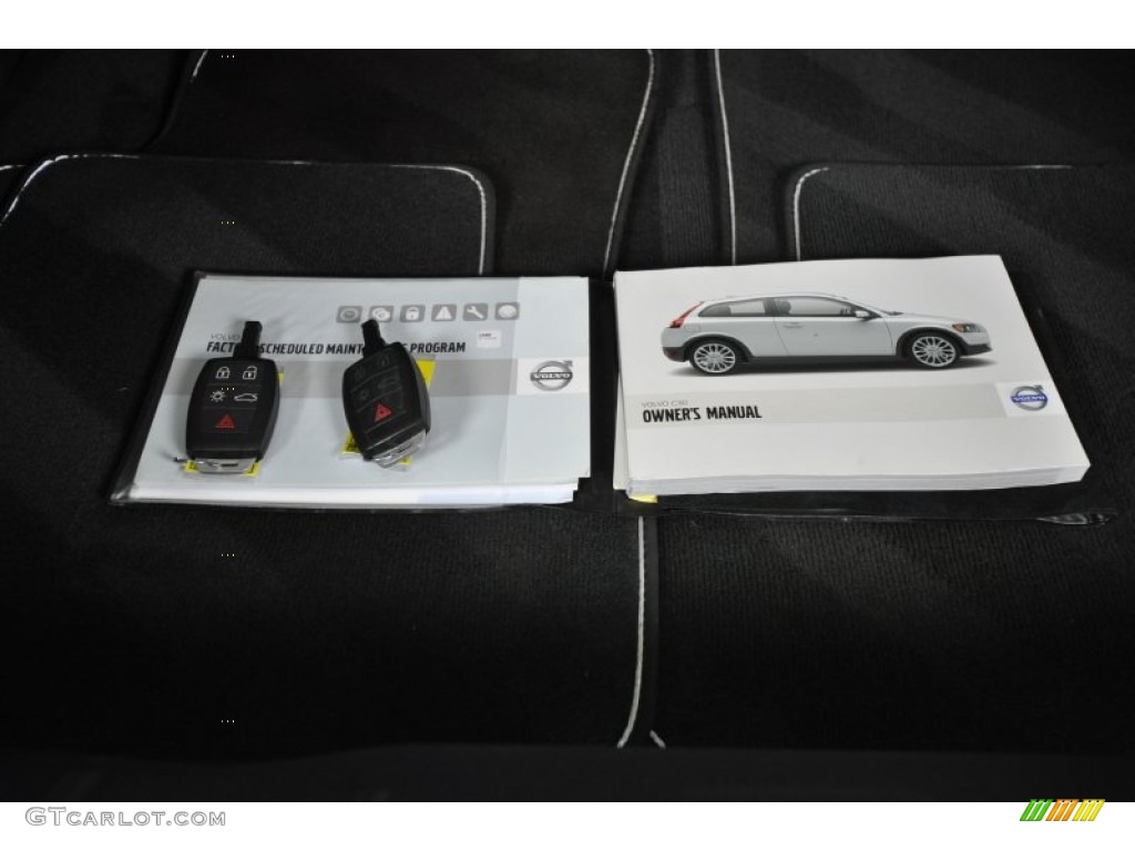 2008 Volvo C30 T5 Version 2.0 Books/Manuals Photo #52026810