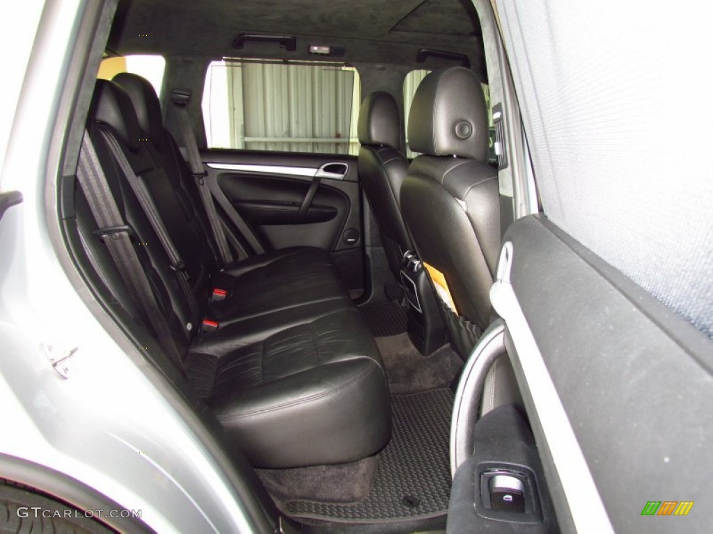 Black Interior 2005 Porsche Cayenne Turbo Photo #52027314