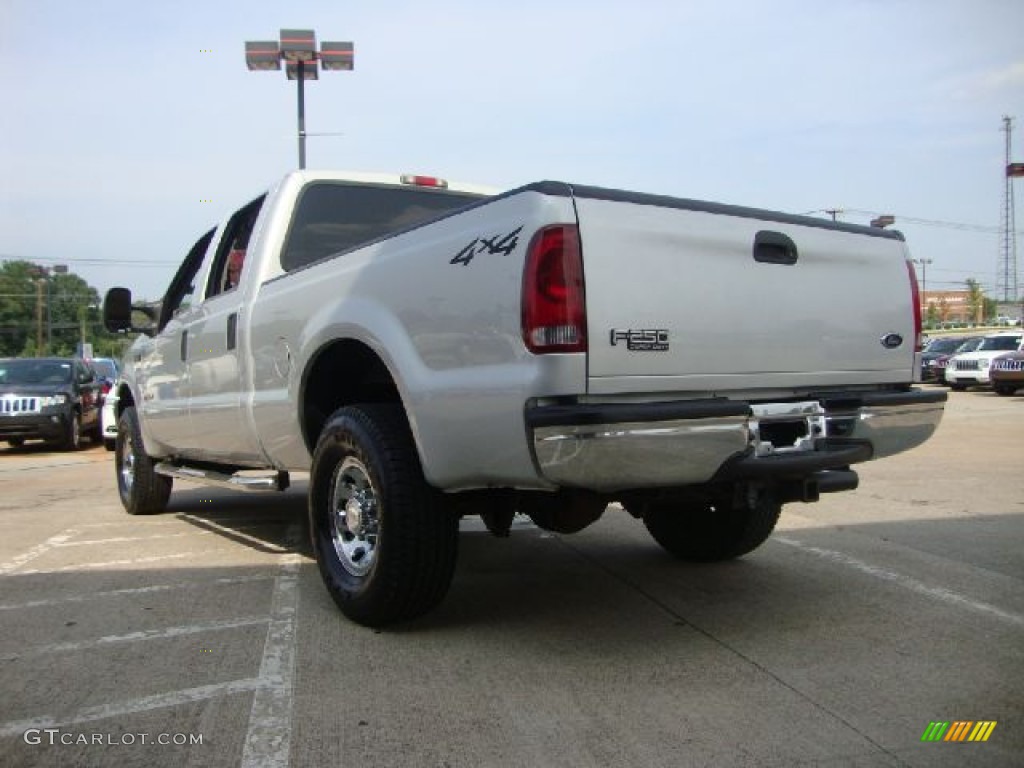 2004 F250 Super Duty XLT Crew Cab 4x4 - Silver Metallic / Medium Flint photo #5