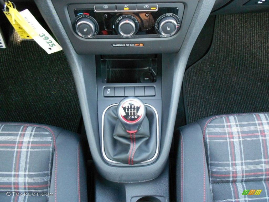 2012 Volkswagen GTI 2 Door 6 Speed Manual Transmission Photo #52033647