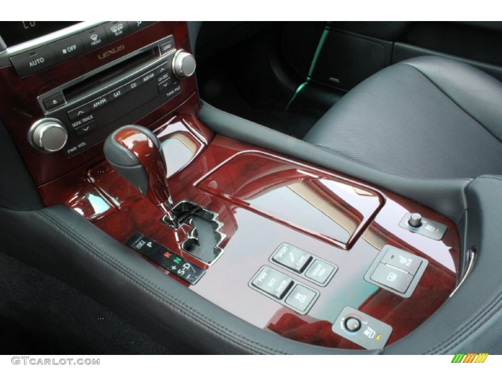 2010 Lexus LS 460 AWD Controls Photo #52034040