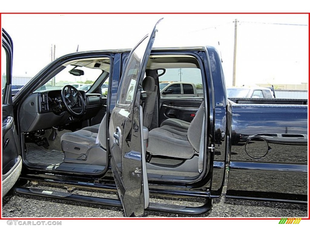 2005 Silverado 3500 LS Crew Cab 4x4 - Black / Dark Charcoal photo #19