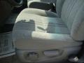 2000 Super White Toyota Sienna LE  photo #10