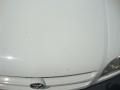 2000 Super White Toyota Sienna LE  photo #38